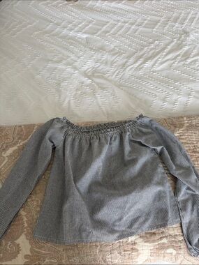 Brandy Melville Thin Navy & White Striped Off-Shoulder Blouse